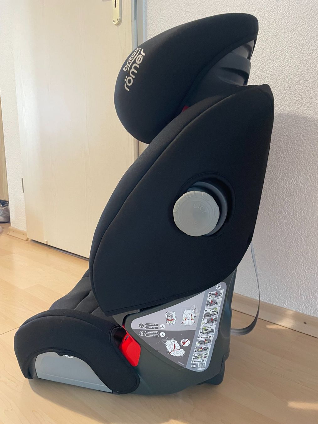 Britax Römer Seggiolini per auto: Britax römer Kinderautositz – Usato da Zürich venduto da Antonitsa 2