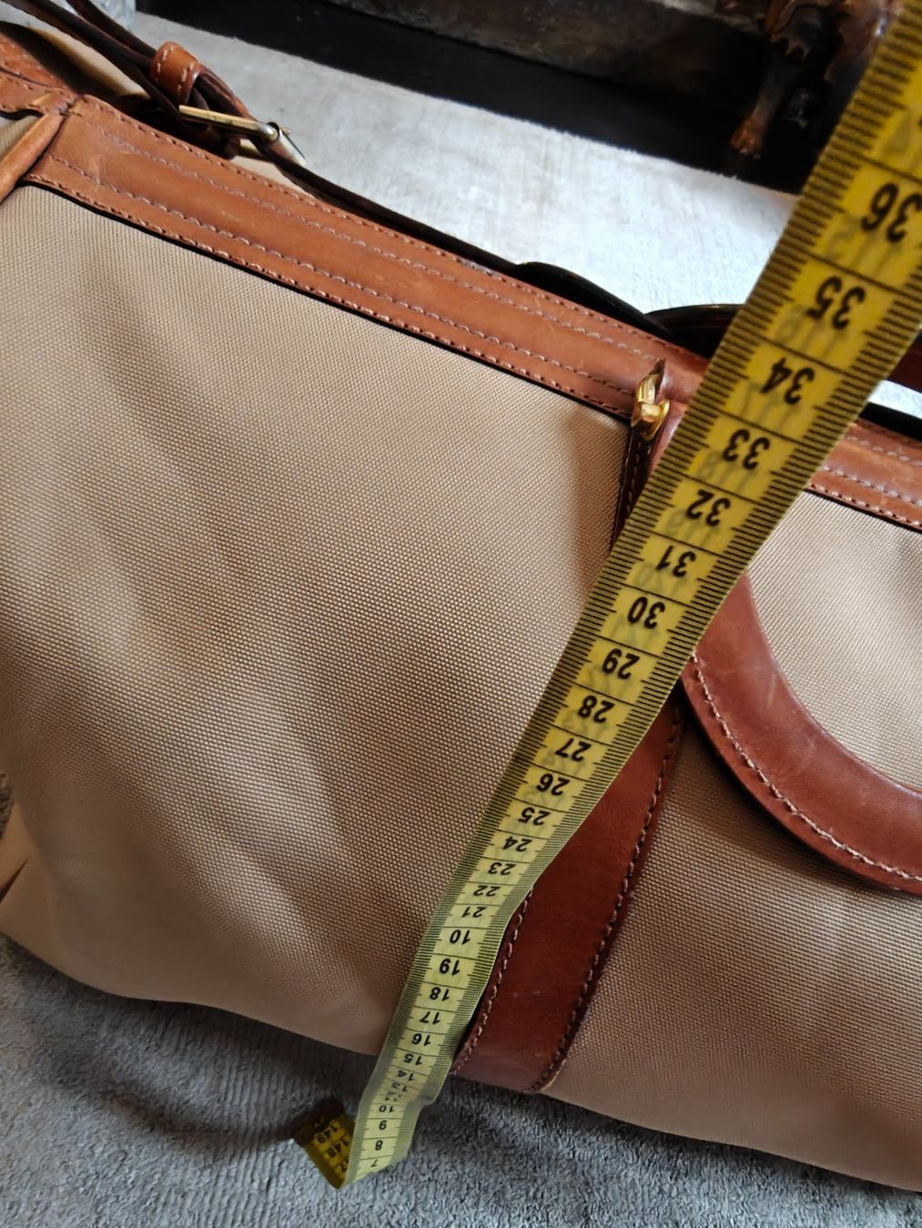 Lanvin Borse: Lanvin weekender tote travel bag zip pockets leather handles – Usato da Geneve venduto da readycat 9