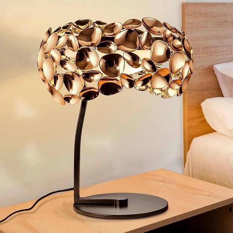 Lampes: LED NARISA Designer-Tischleuchte  – D'occasion à Romanshorn par pao_8t7t