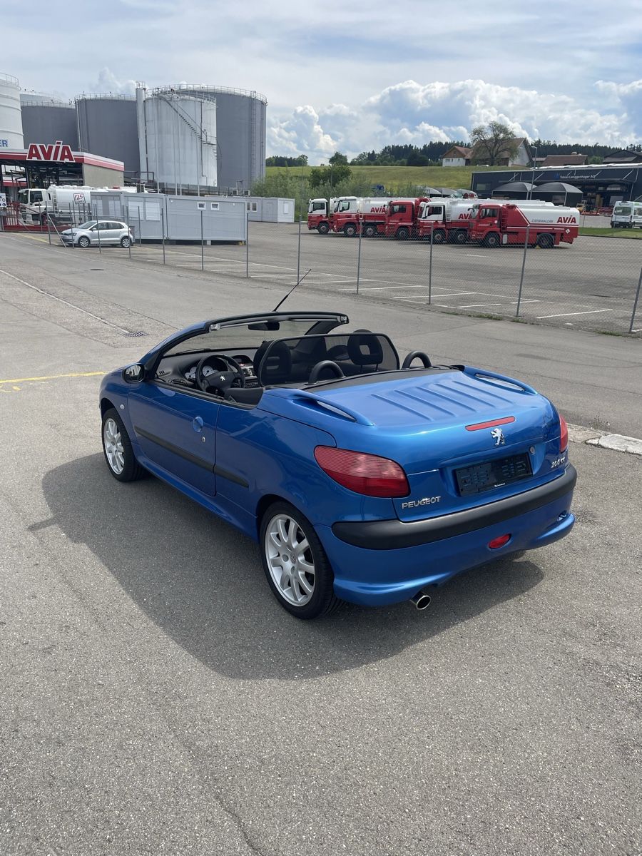 Peugeot Autos: Peugeot 206 2.0 Cabrio – Gebraucht aus Steinach von  5