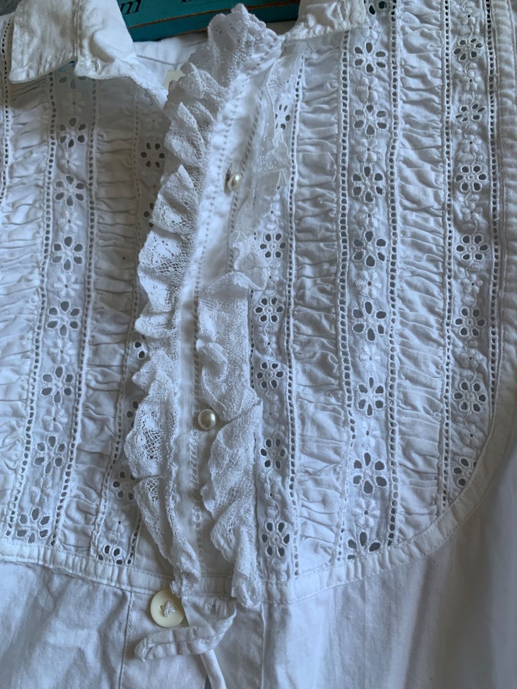 Camicette, T-shirt & Top: Antike Kinderbluse weiss mit Spitzen Mädchen – Usato da Richterswil venduto da Moii89 1
