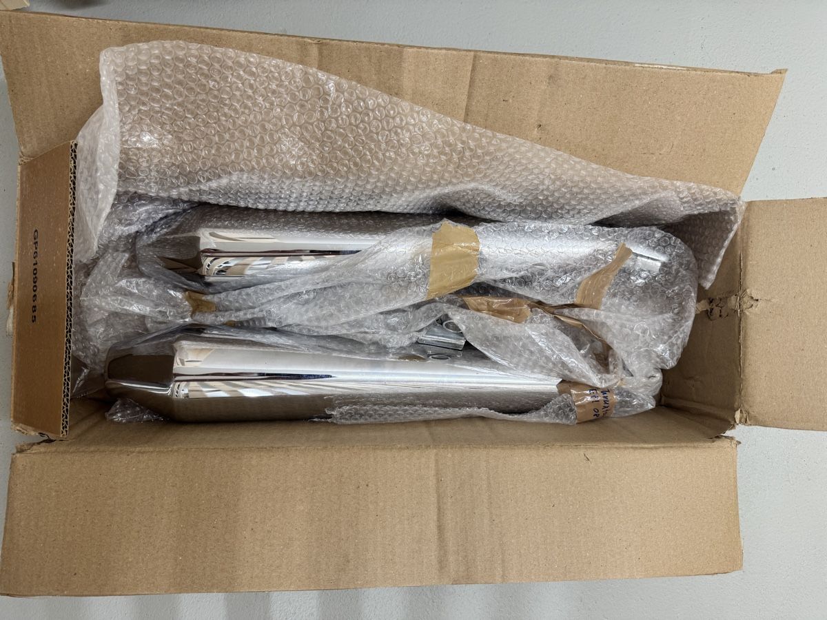 Triumph Altro: Triumph Thruxton 900 – Usato da Waltenschwil venduto da Unchart11 3