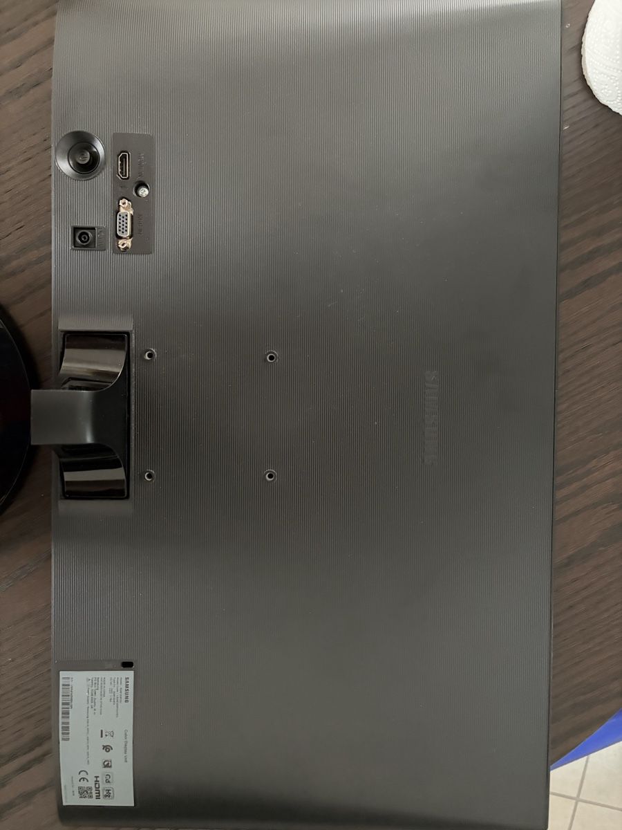 Samsung Monitor: Samsung Monitor – Usato da Schöfflisdorf venduto da jmc_b6z8 1