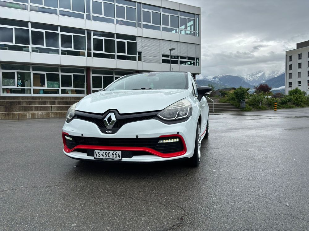 Clio RS 1.6 200 EDC