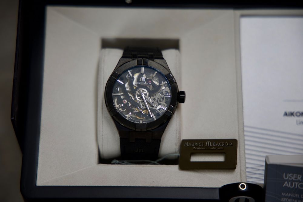 Maurice Lacroix Orologi: Maurice Lacroix AI6028-PVB010301 64/250 längst Ausverkauft – Usato da Emmenbrücke venduto da SuperFanShop 4