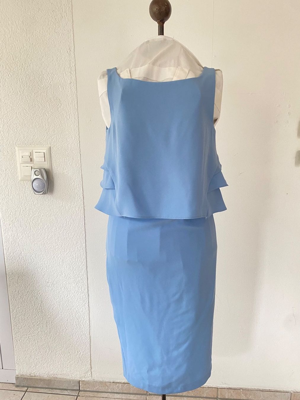 Kleider: Abendkleid – Gebraucht aus Rothrist von turnedking