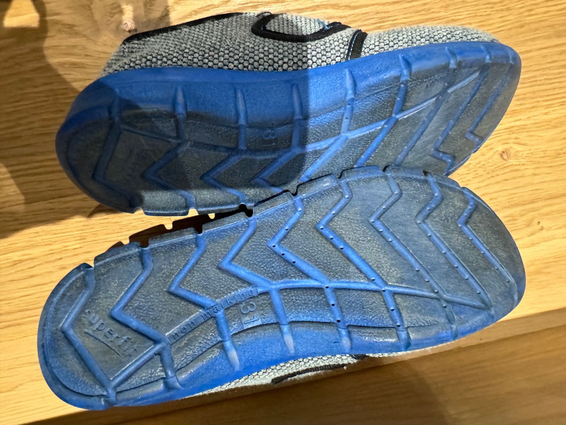 Superfit Scarpe per ragazzi: Finken SUPERFIT Gr. 31 – Usato da Ennetbaden venduto da Katiusia 4