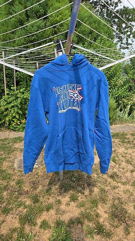 Pullover & Sweatshirts: EHC Kloten, Fan-Pullover – Gebraucht aus Stadel von Robinnadja 2