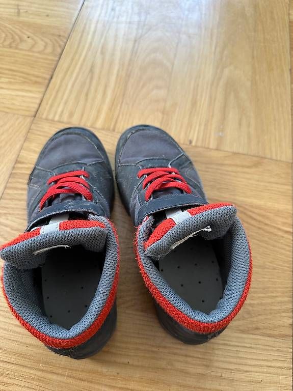 Decathlon Scarpe per ragazzi: Kinder Winterschuhe, Decathlon, Grösse  30 – Usato da Neuenhof venduto da FairDeal81 2