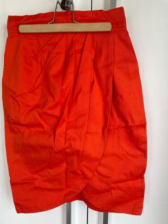 Jupe au genoux taille s