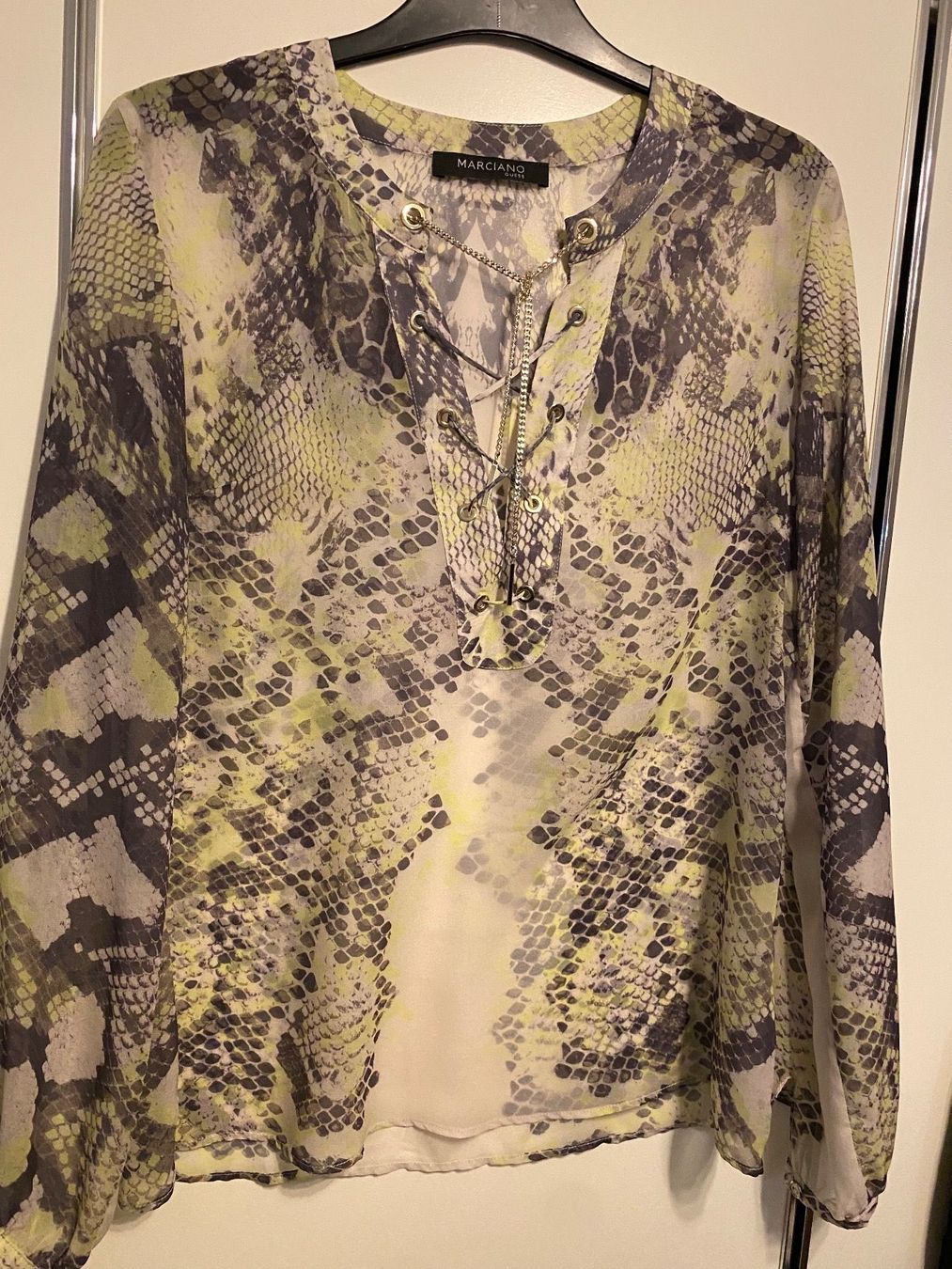 Guess Camicette: Bluse von MARCIANO( GUESS) gr.42 – Usato da Pfungen venduto da Outlet64