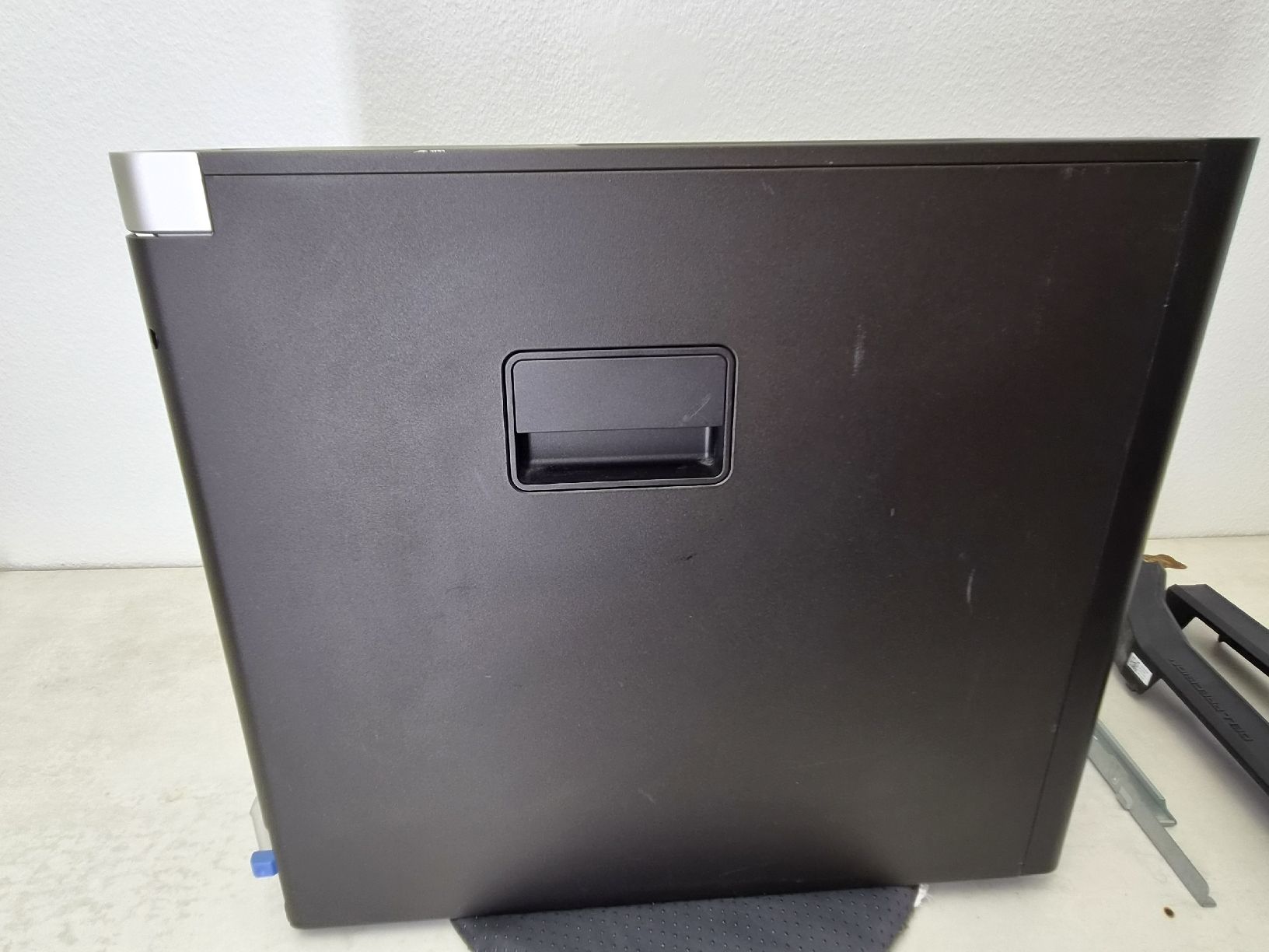 Dell PC: Dell Precision T3610 Workstation Intel Xeon – Usato da SCHAFFHAUSEN venduto da Atami99 6