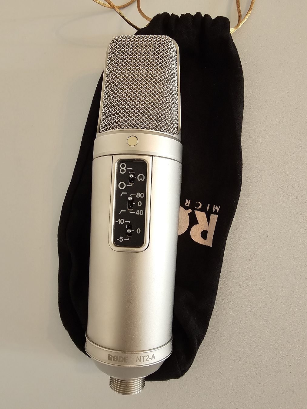 Røde Mikrofone: RODE NT2-A Studio Microphon – Gebraucht aus Bern von oscarAC 2