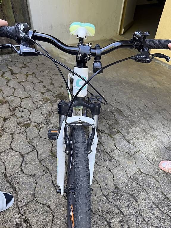 Biciclette: Velo 24 Zoll – Usato da Wittenbach venduto da ner_6gqw 2