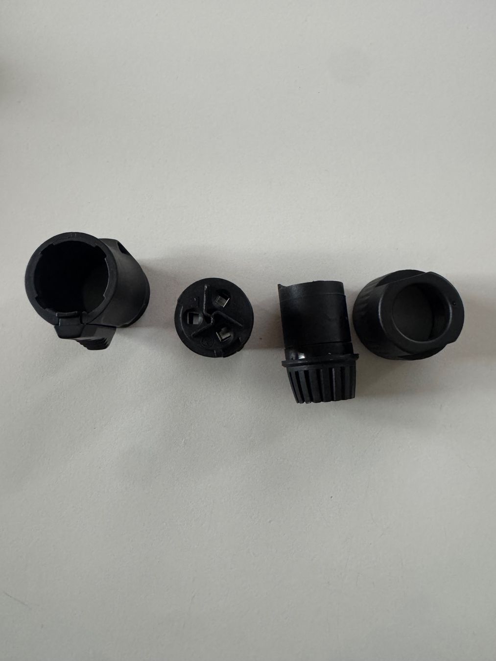 Spine: Powercon True 1 Stecker schwarz neu! – Usato da Weinfelden venduto da rizzla360 2