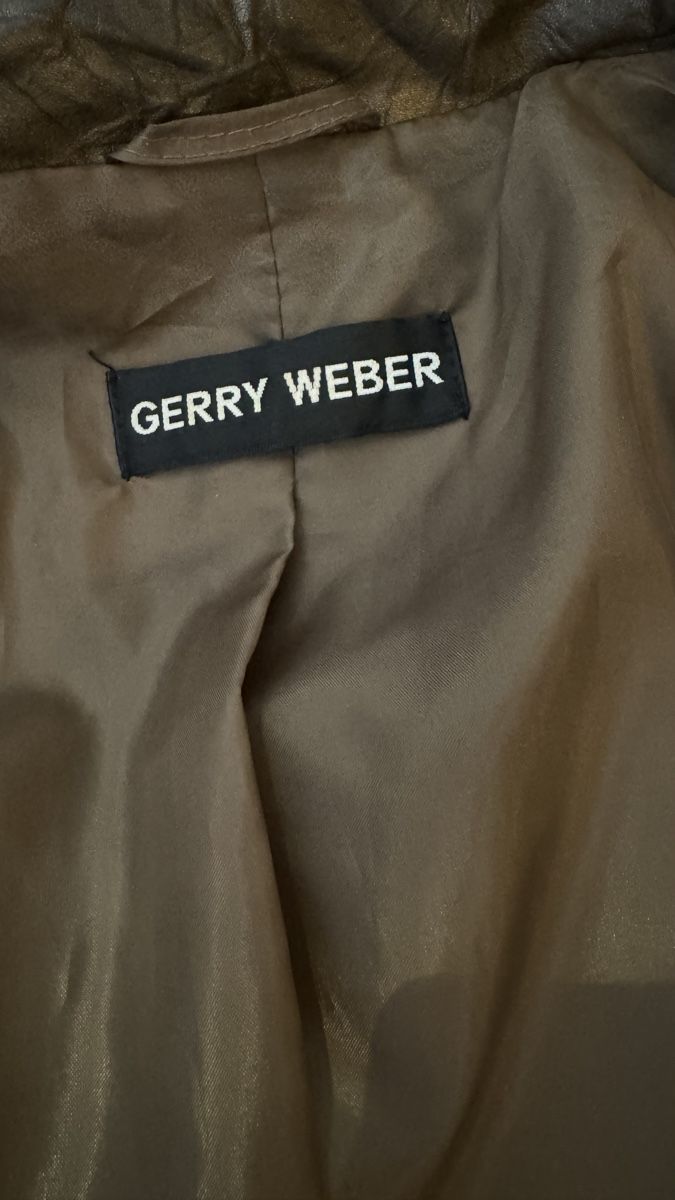 Gerry Weber Giacche: Gerry Weber 100% Lederjacke, Größe 38 – Usato da Adliswil venduto da RicPro 3