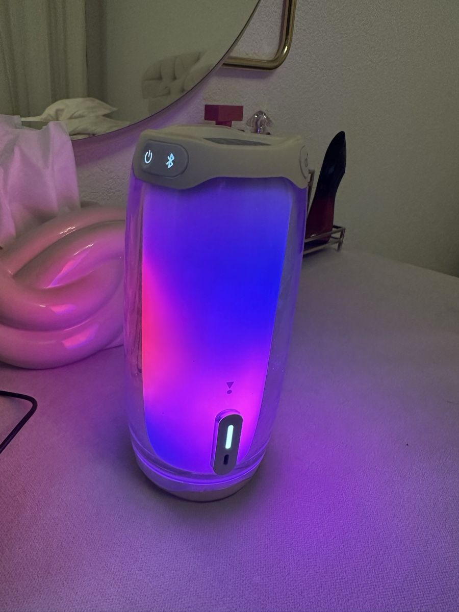JBL Casse acustiche: JBL Pulse 4 Enceinte Bluetooth Portable avec Éclairage LED – Usato da Brügg BE venduto da haj_9zhk 4