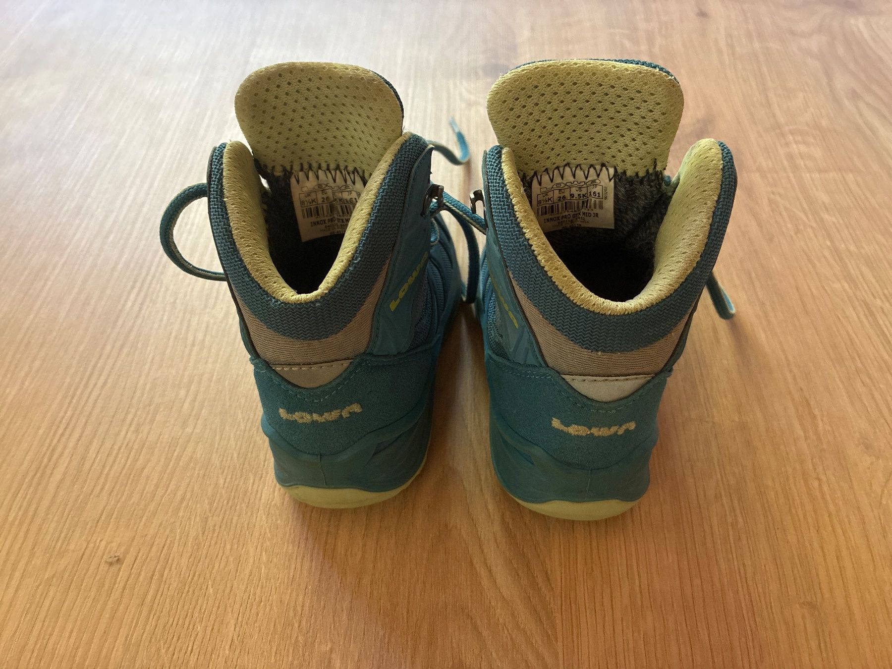 Lowa Scarpe per ragazzi: Lowa Wanderschuhe türkis Grösse 26 – Usato da Eggenwil venduto da mic_b5l2 2