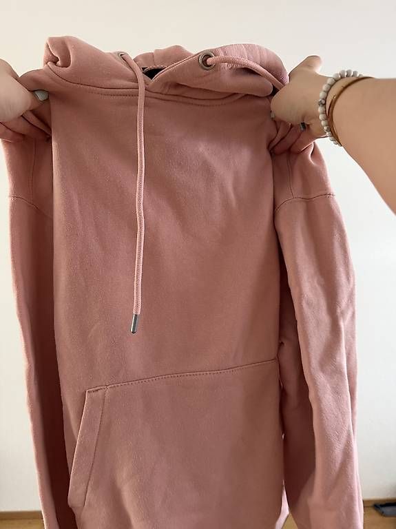 Maglioni & Felpe: PULL&BEAR HOODIE S – Usato da Niederhasli venduto da agn_28zq 1