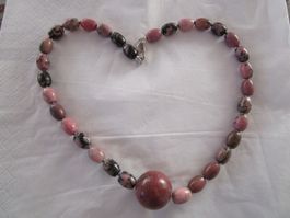 Kette aus Rhodonit