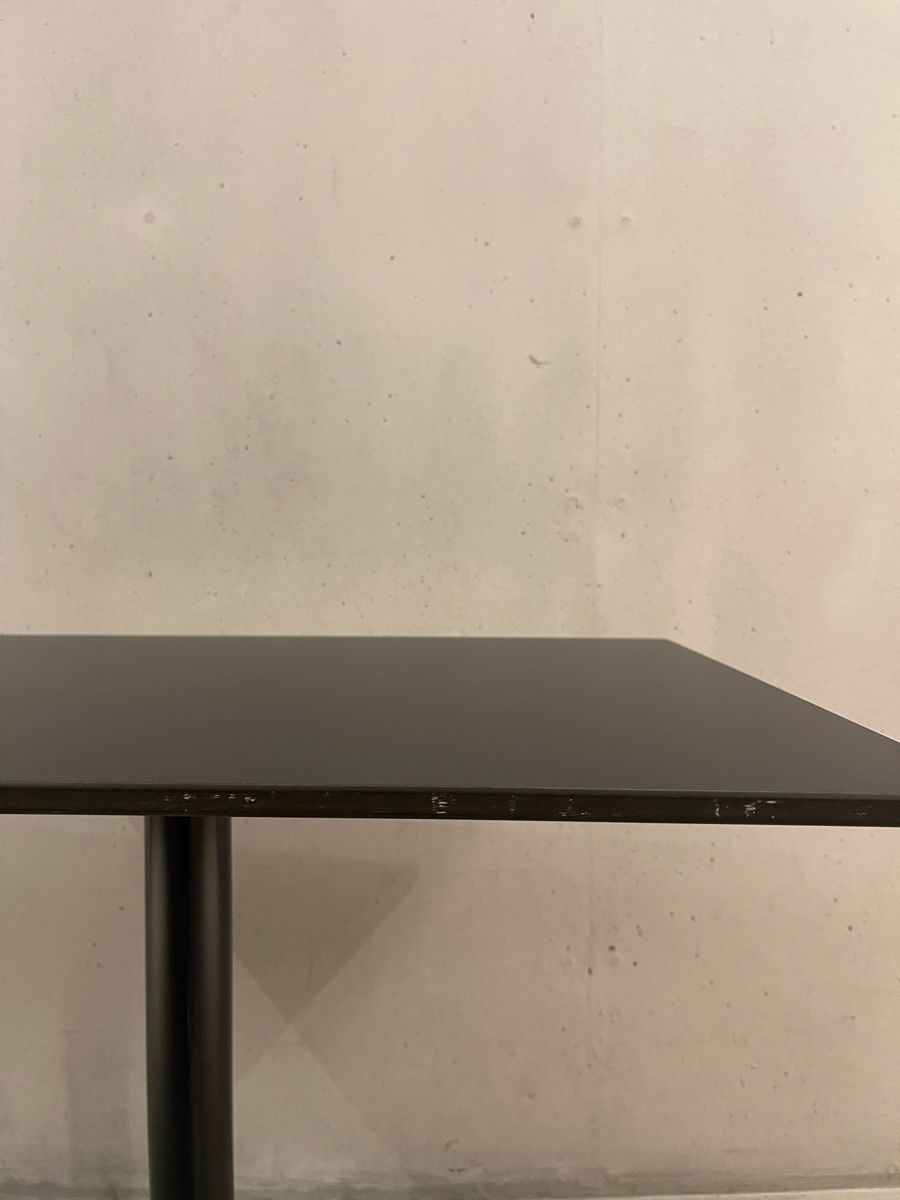 Vitra Tavoli: Vitra Bistro Table, Tisch, Ronan und Erwan Bouroullec – Usato da St. Gallen venduto da fundstaette 4