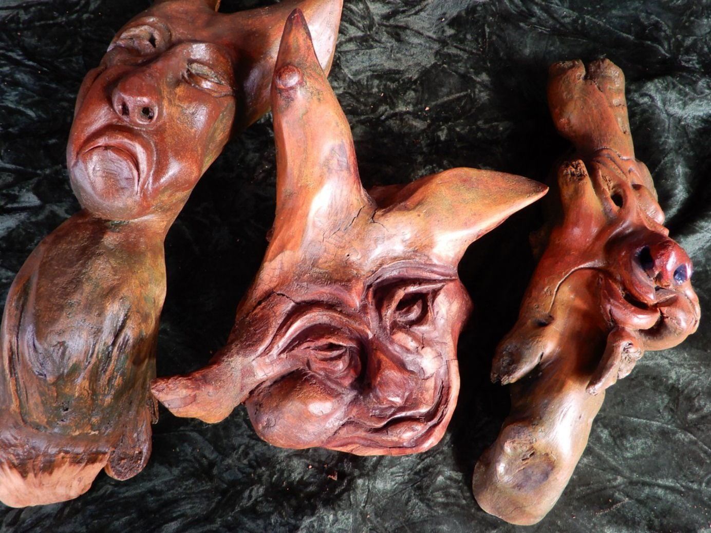 Statuette: 3 STK GESCHNITZTE HOLZFIGUREN – Usato da Huttwil venduto da Kunterbuntli