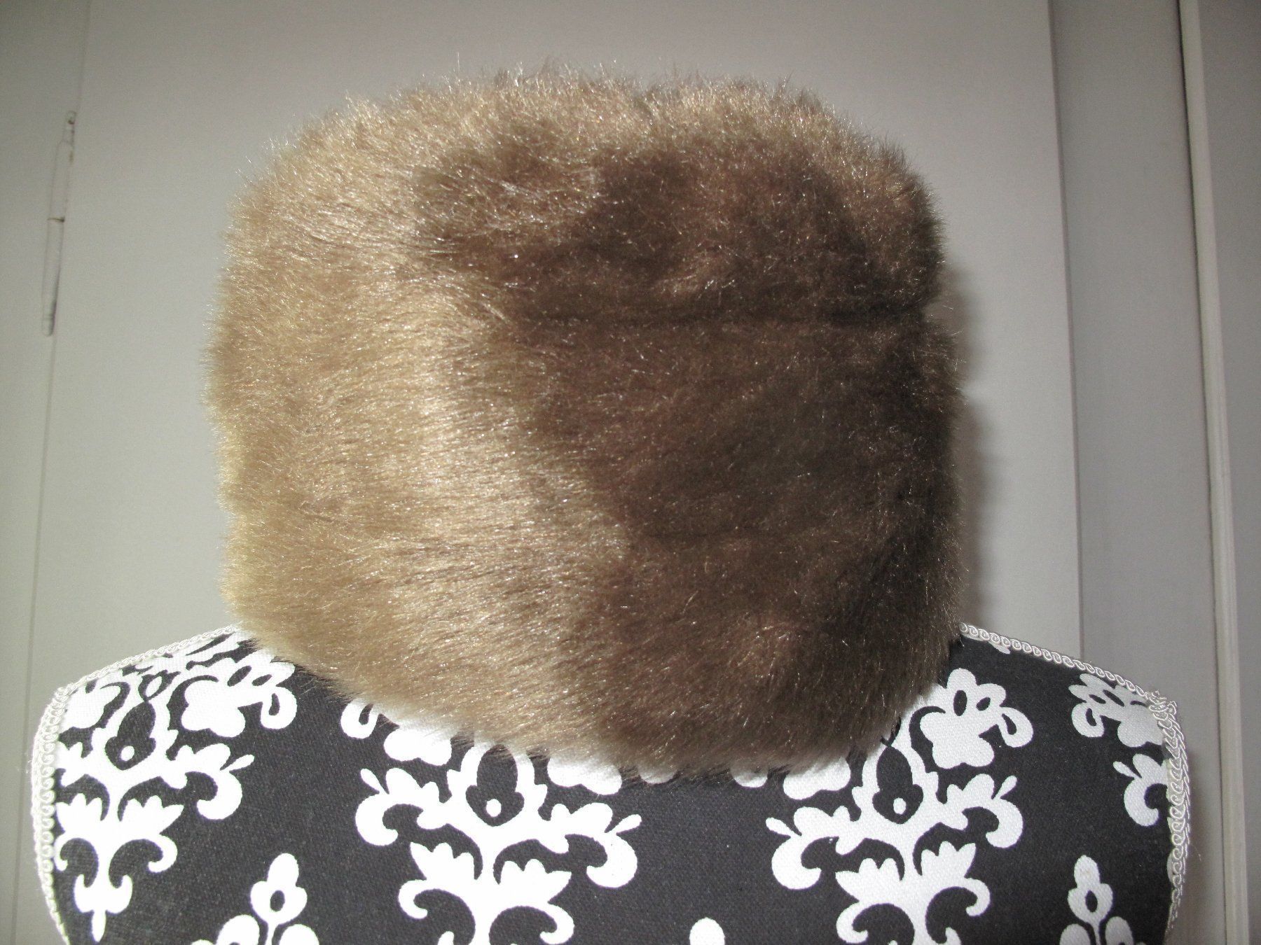 Hüte, Mützen & Caps: Winter  Hat – Gebraucht aus glarus von Engel_888 1