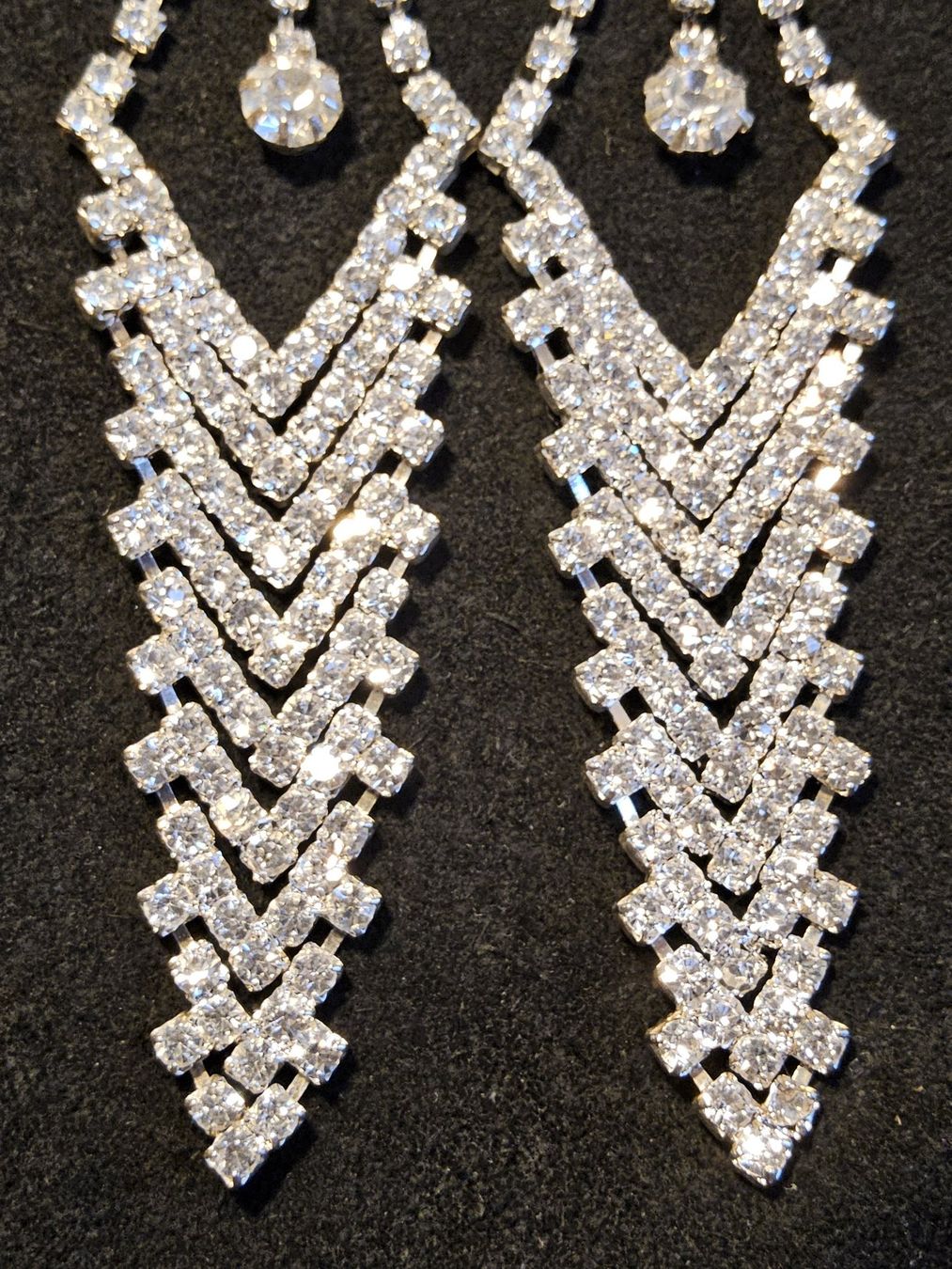 Ohrringe & -stecker: Vintage luxuriöse Strass Ohrhänger – Gebraucht aus Zürich von helsan 5