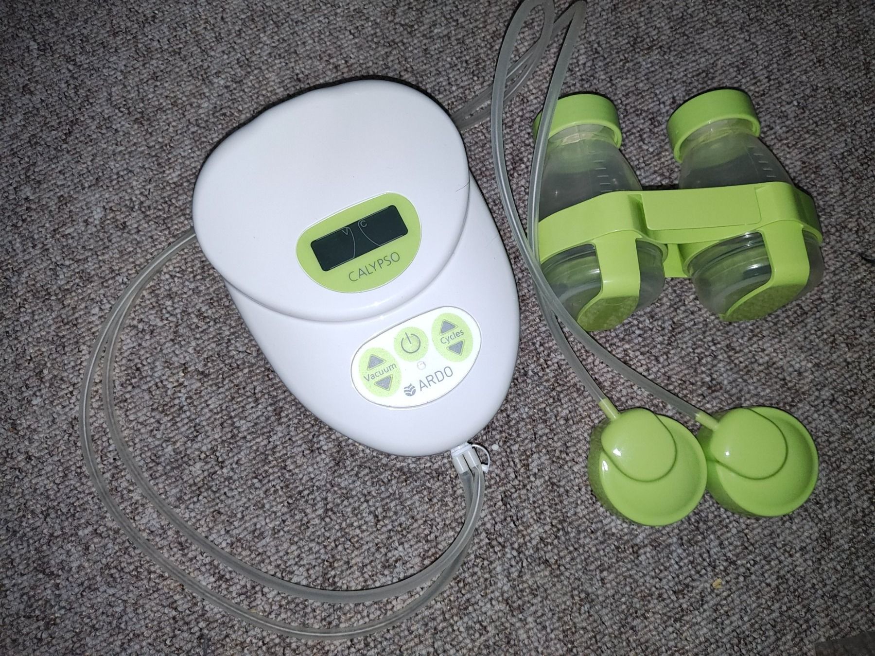Accessori per l’allattamento: ARDO Doppel-Milchpumpe – Usato da Veltheim AG venduto da GreatBarrierReef 1