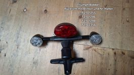 Triumph Bobber Rücklicht, Blinker und Nummerhalter