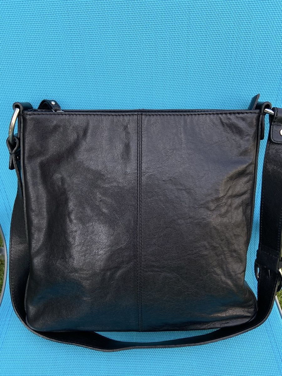 Max Mara Taschen für Damen: Max Mara Leder Handtasche EDEL! – Gebraucht aus Bern von Bern4you