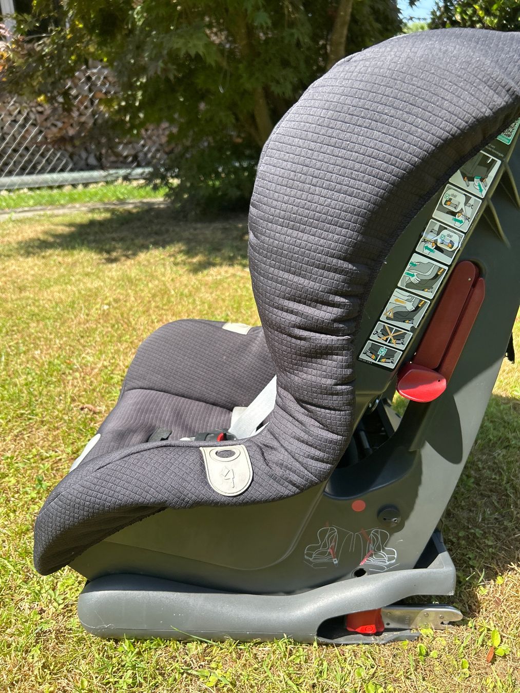 Britax Römer Auto-Kindersitze: Britax/Römer Autokindersitz – Gebraucht aus Hendschiken von SWI555 3
