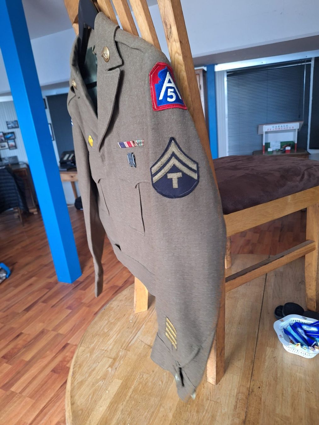 US Army Uniformen: Blouson US Army WW II type "Ike" – Gebraucht aus Cortaillod von fam_bv6q 2