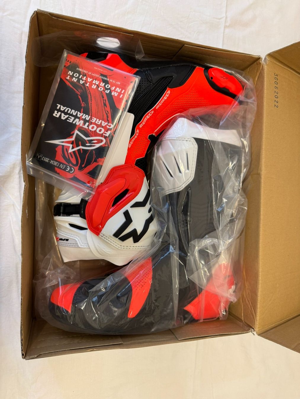 Alpinestars Herrenschuhe: Alpinestars Supertech R Vented Gr. 44 – Neu und originalverpackt aus Wetzikon ZH von Giloco 3