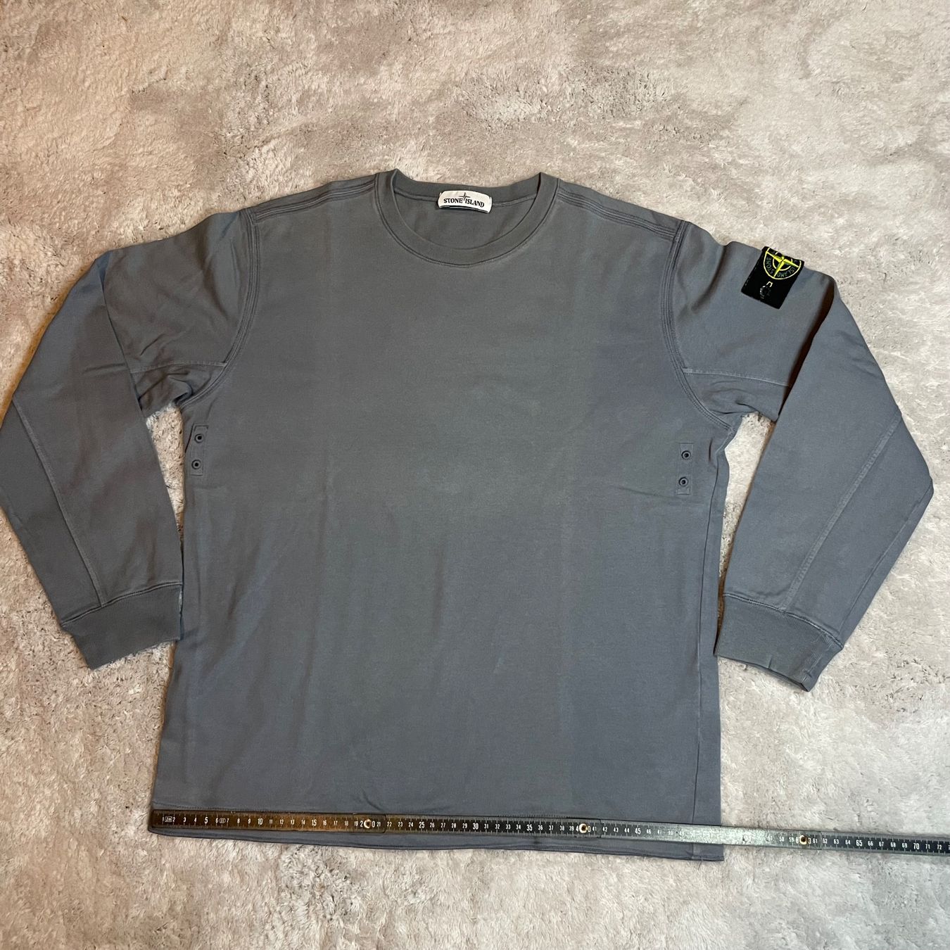 Stone Island Maglioni & Felpe: Stone Island Pullover Grau L Sweatshirt Logo Patch – Usato da Bubikon venduto da SwissSecondLife 1
