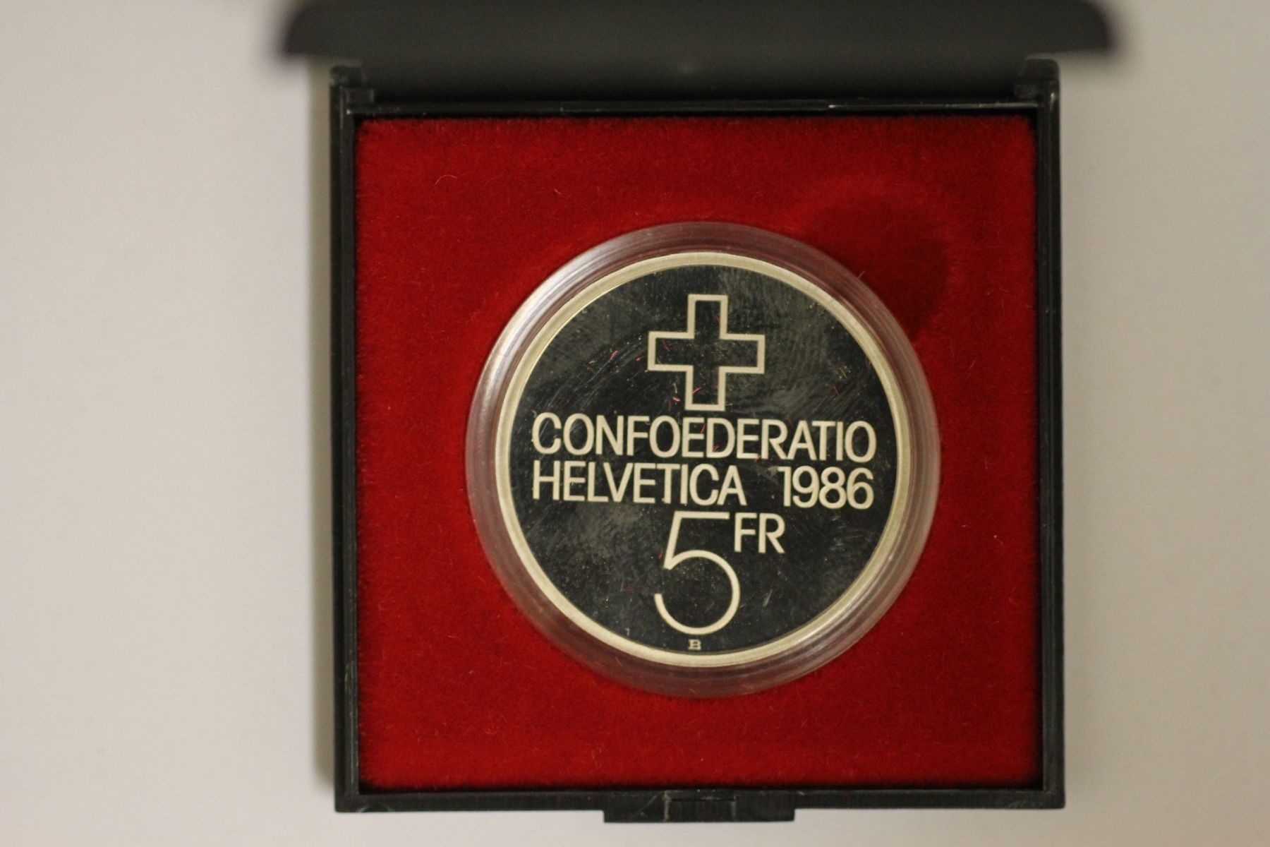 Tutti le monete: 5 Francs 1986 Schlacht Sempach - PROOF – Nuovo e nell'imballaggio originale da LE LIGNON venduto da Katanaion 1