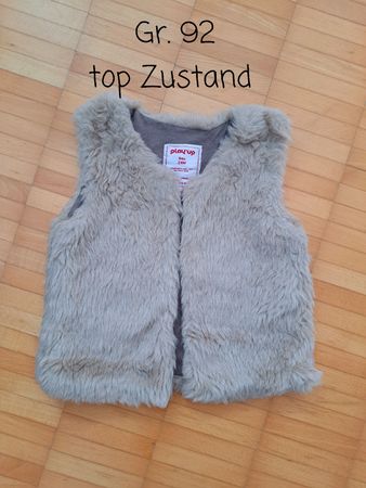 Flauschiges Gilet, Gr. 92, top Zustand