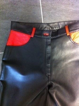Lederhose Lammnappa, Grösse 38, Farbe: schwarz/rot