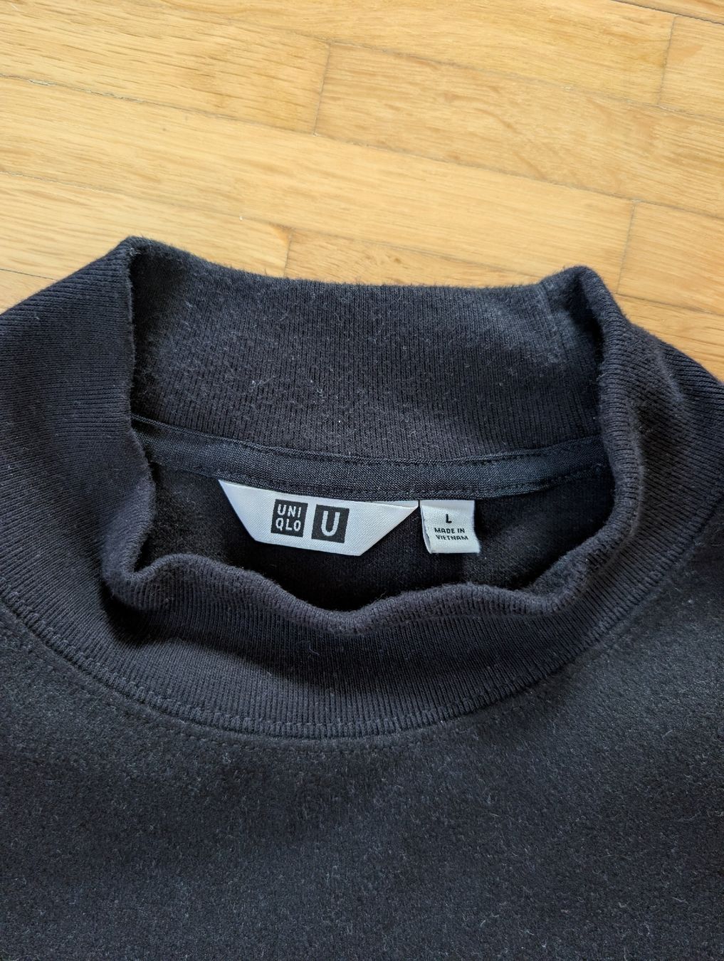Uniqlo Pullover & Sweatshirts: UNIQULO Sweater – Gebraucht aus Zürich von mai_vc7s 1