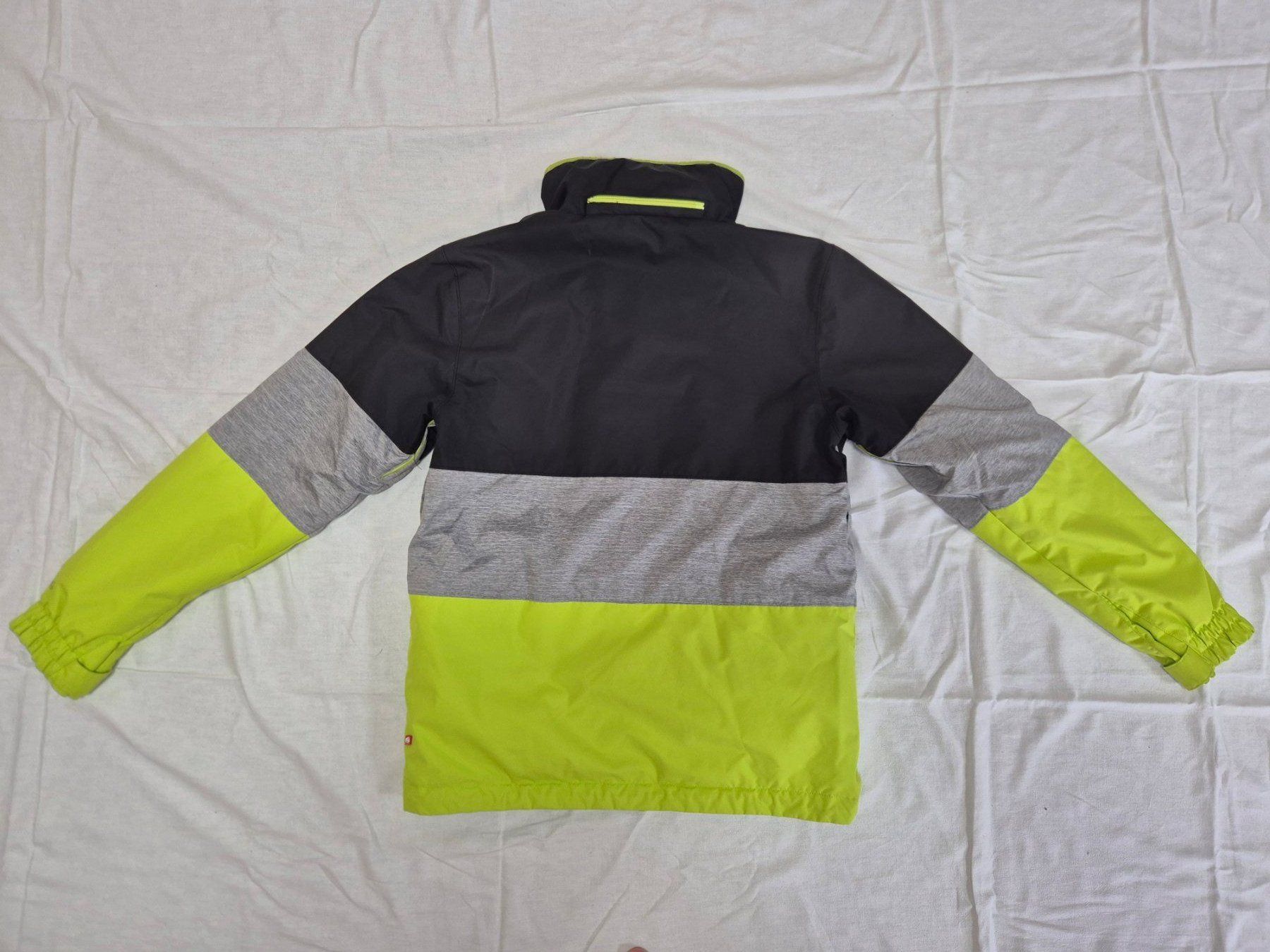 Vestes & Manteaux: Skijacke Belowzero – D'occasion à Domat/Ems par palfier14 4