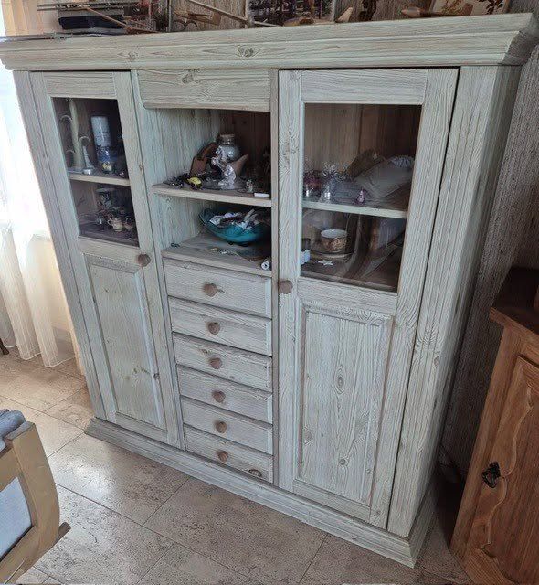 Buffets: Buffet – D'occasion à Buch am Irchel par 19HCD21 2
