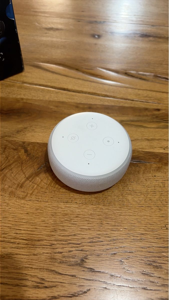 Amazon Lautsprecher: Amazon Echo Dot 3rd Gen White used – Gebraucht aus Eysins von ilkerugur