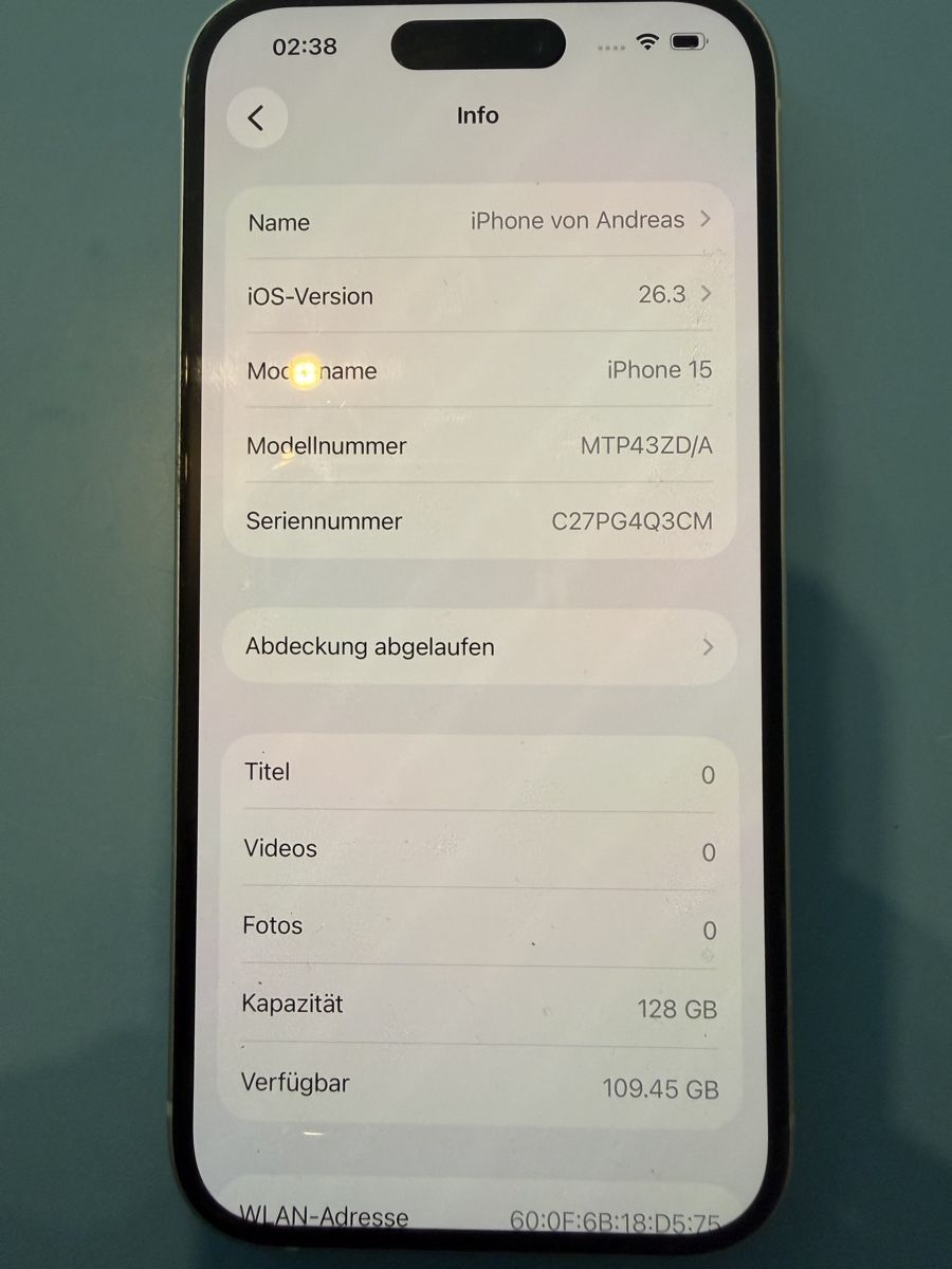 Apple Telefoni cellulari / Smartphones: iPhone 15 / weiss / 82% / 128 GB – Usato da Uerzlikon venduto da traumzentrale 2