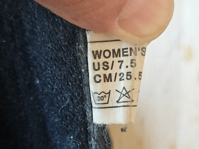 Deeluxe Herrenschuhe: Snowboard Boot DEELUXE Lara gr. 39 – Gebraucht aus Thörishaus von Woelfli3000 4