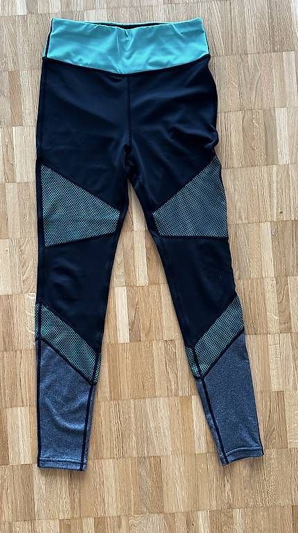 Leggings: Leggins von Even&Odd Gr 36 – D'occasion à Basel par R__Mueller