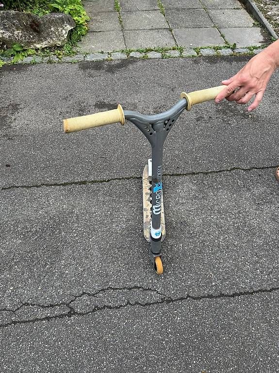 Micro Veicoli per bambini: Micro Trottinett – Usato da Arlesheim venduto da amazira 2