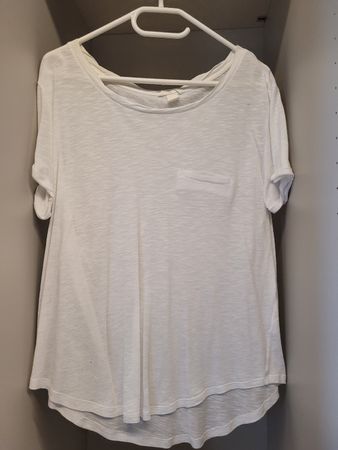 H&M T-Shirt weiss mit Brusttasche Grösse S guter Zustand
