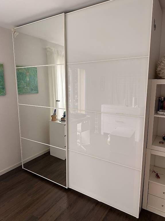 Armadi: Armoire avec penderie  – Usato da Pully venduto da Alexandre_Gordon