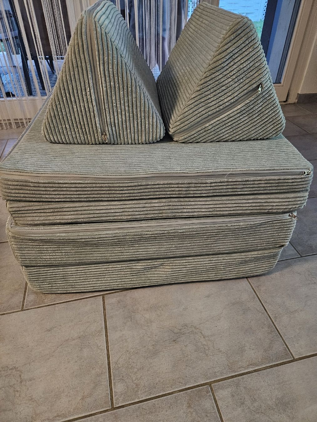Spiele: Funzy Spielsofa – Gebraucht aus Fislisbach von ma_5