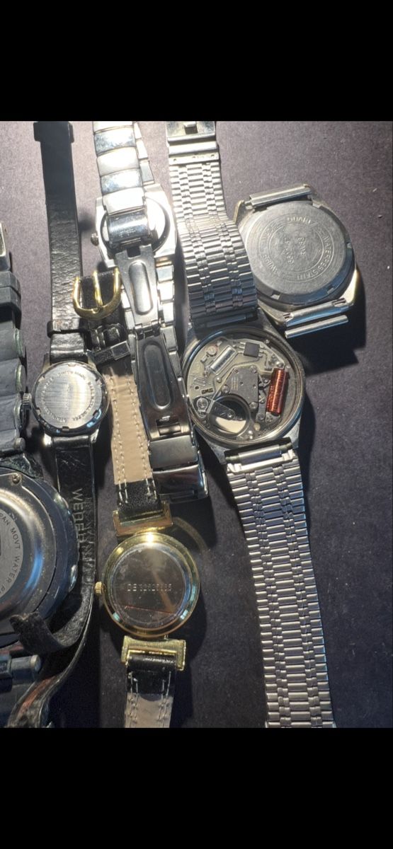 Orologi: Uhren für Bastler – Usato da Laufen venduto da groove60 1
